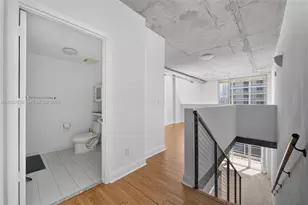 690 SW 1st Ct, Miami, FL 33130 - Photo 15