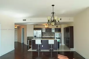 1900 N Bayshore Dr, Miami, FL 33132 - Photo 7
