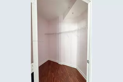1900 N Bayshore Dr #1618, Miami, FL 33132 - Photo 13