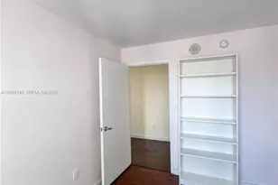 1900 N Bayshore Dr, Miami, FL 33132 - Photo 15