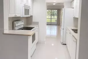 500 SW 130th Terrace, Pembroke Pines, FL 33027 - Photo 7