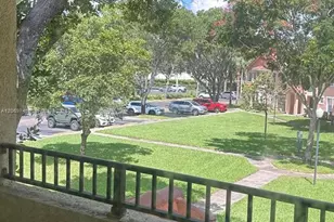 2703 Belmont Ln, North Lauderdale, FL 33068 - Photo 7