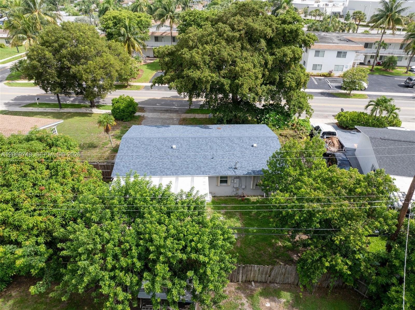 1640 NE 33rd St - 1640 NE 33rd St, Pompano Beach, FL 33064 Luxury Property | Jose Angel Pina