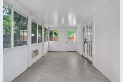 1640 NE 33rd St, Pompano Beach, FL 33064 - Photo 23
