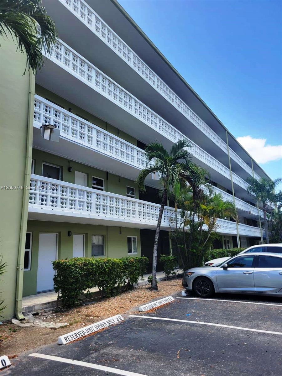1425 Arthur St #101A - 1425 Arthur St #101A, Hollywood, FL 33020 Luxury Property | Jose Angel Pina