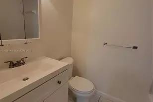 1425 Arthur St, Hollywood, FL 33020 - Photo 7