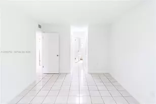 [Address not provided], Miami, FL 33172 - Photo 13