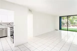 [Address not provided], Miami, FL 33172 - Photo 3