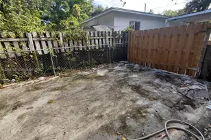 5731 NW 6th Ave, Miami, FL 33127 - Photo 17