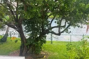 387 NW 107th Ave, Pembroke Pines, FL 33026 - Photo 33