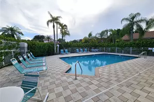 387 NW 107th Ave, Pembroke Pines, FL 33026 - Photo 37