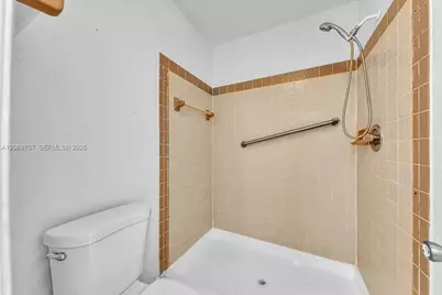 3814 Coral Tree Cir #3814, Coconut Creek, FL 33073 - Photo 9