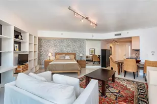 475 Brickell Ave, Miami, FL 33131 - Photo 7
