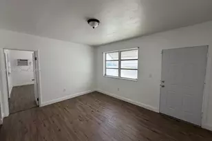 890 NW 55th St, Miami, FL 33127 - Photo 15