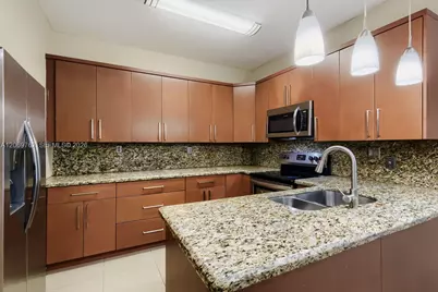 7663 N Southwood, Davie, FL 33328 - Photo 7