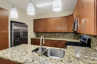 7663 N Southwood, Davie, FL 33328 - Photo 9