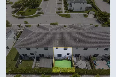 1586 SE 27th Ter #1586, Homestead, FL 33035 - Photo 17