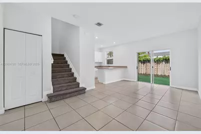1586 SE 27th Ter #1586, Homestead, FL 33035 - Photo 19