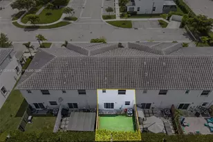 1586 SE 27th Terrace, Homestead, FL 33035 - Photo 9
