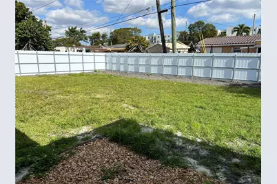 13735 NW 23rd Ave, Opa-Locka, FL 33054 - Photo 31