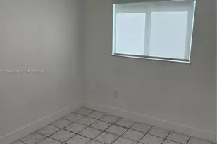 13735 NW 23rd Ave, Opa-Locka, FL 33054 - Photo 7