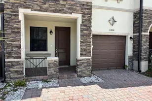 11424 SW 252nd St, Homestead, FL 33032 - Photo 3