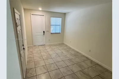 11424 SW 252nd St, Homestead, FL 33032 - Photo 5