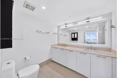 1800 N Bayshore Dr #809, Miami, FL 33132 - Photo 27