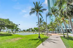 1800 N Bayshore Dr, Miami, FL 33132 - Photo 11