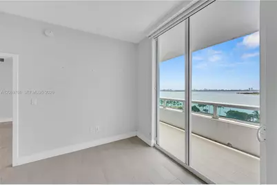 1800 N Bayshore Dr #809, Miami, FL 33132 - Photo 25