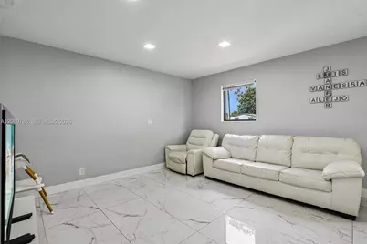 1421 N 68th Ter #1421, Hollywood, FL 33024 - Photo 7