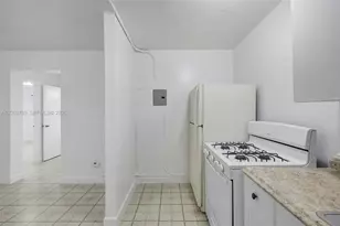 126 SW 18th Ave, Miami, FL 33135 - Photo 3