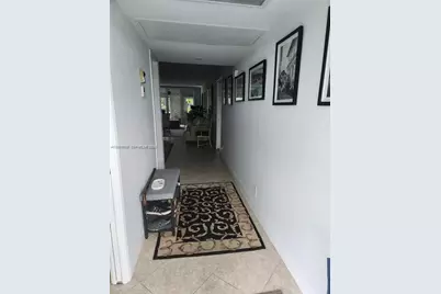806 Cypress Grove Ln #403, Pompano Beach, FL 33069 - Photo 5