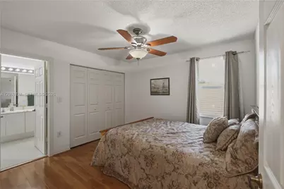 1268 NW 144th Ter, Pembroke Pines, FL 33028 - Photo 27