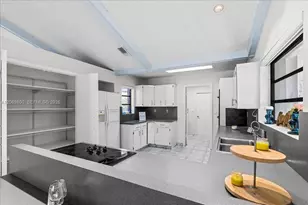9220 NW 15th St, Coral Springs, FL 33071 - Photo 39