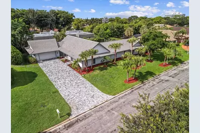 9220 NW 15th St, Coral Springs, FL 33071 - Photo 7