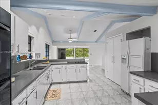 9220 NW 15th St, Coral Springs, FL 33071 - Photo 43