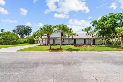 9220 NW 15th St, Coral Springs, FL 33071 - Photo 17