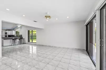 9220 NW 15th St, Coral Springs, FL 33071 - Photo 35