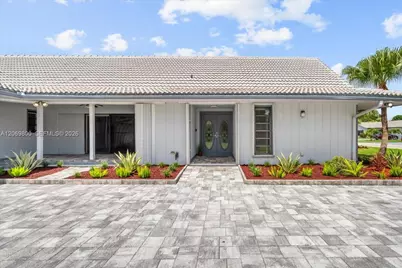 9220 NW 15th St, Coral Springs, FL 33071 - Photo 3