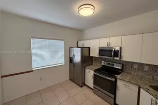 5620 NW 114th Path, Doral, FL 33178 - Photo 3