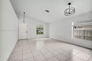 2230 NW 145th Ave, Pembroke Pines, FL 33028 - Photo 5