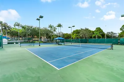 2230 NW 145th Ave, Pembroke Pines, FL 33028 - Photo 41