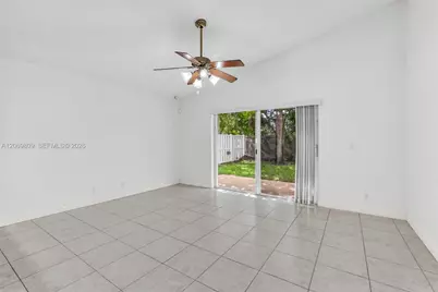 2230 NW 145th Ave, Pembroke Pines, FL 33028 - Photo 13