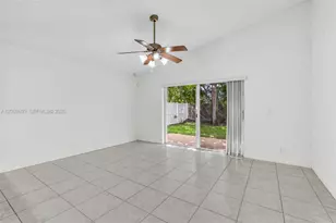 2230 NW 145th Ave, Pembroke Pines, FL 33028 - Photo 13