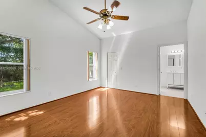 2230 NW 145th Ave, Pembroke Pines, FL 33028 - Photo 17