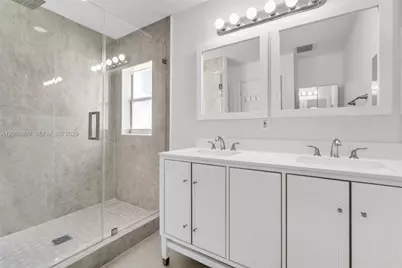 2230 NW 145th Ave, Pembroke Pines, FL 33028 - Photo 19