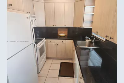 524 Tilford X #524, Deerfield Beach, FL 33442 - Photo 5