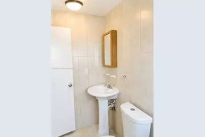 325 NE 108th St, Miami, FL 33161 - Photo 7