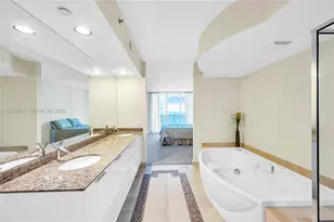 18911 Collins Ave, Sunny Isles Beach, FL 33160 - Photo 17